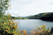 Lac corrèzien dans le massif des Monédières